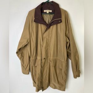 Vintage London Fog Men’s Tan Jacket Coat  w Maroon Trim and Lining, Size L Long